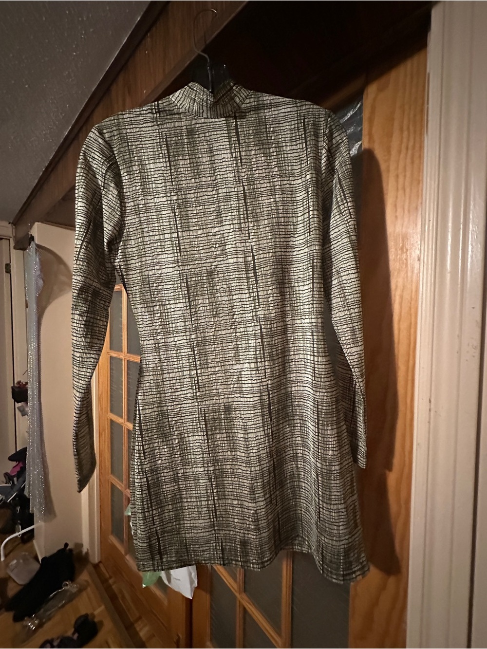 Long Sleeve Plaid Tunic Dress in green Black and White